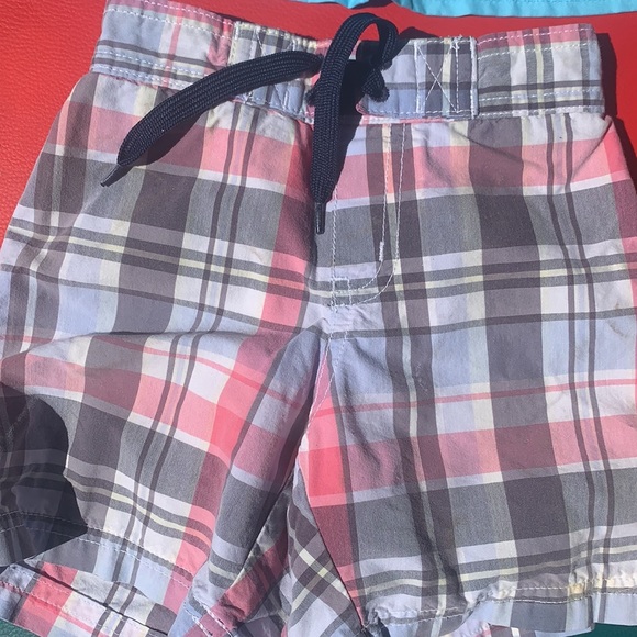 2 pairs of boys swim Trunks Polo and Janie & Jack - Picture 2 of 3